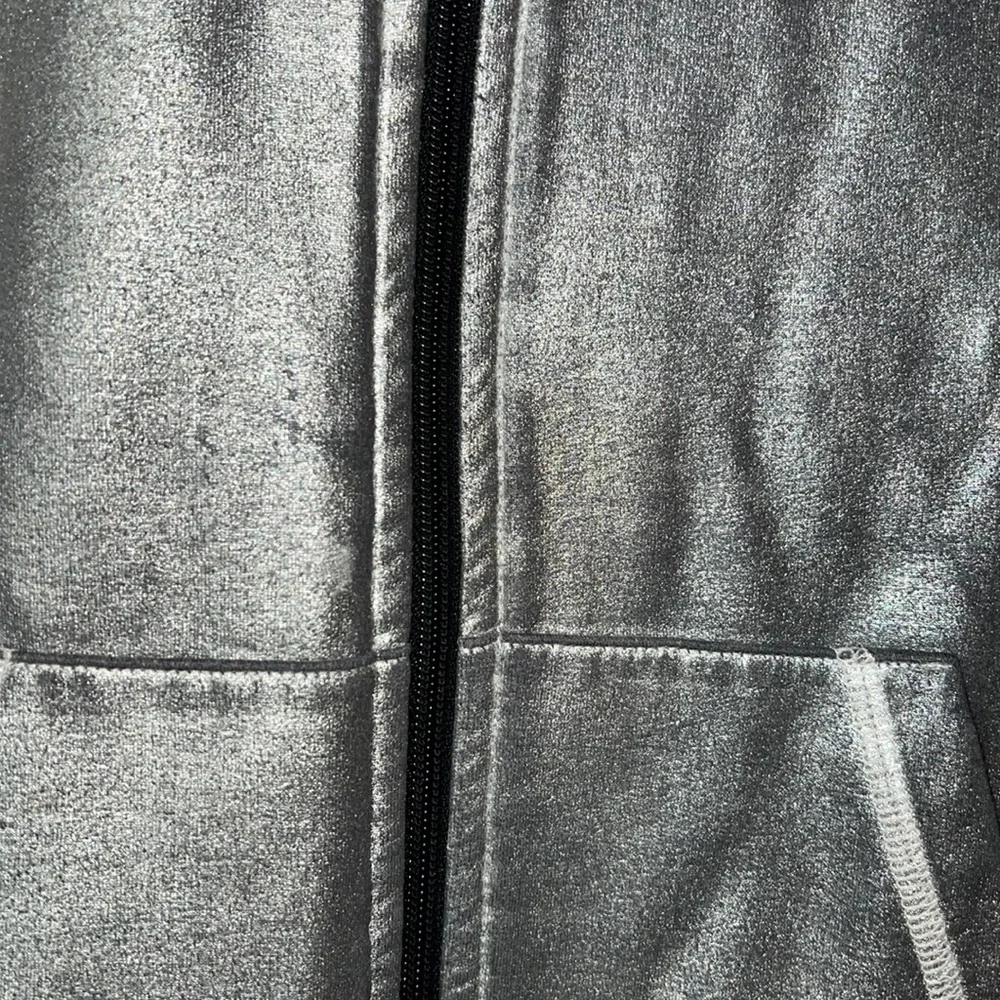 PINK Victoria's Secret Rare Metallic Silver Graphic
Hooded Zip Jacket - Picture 3 of 4